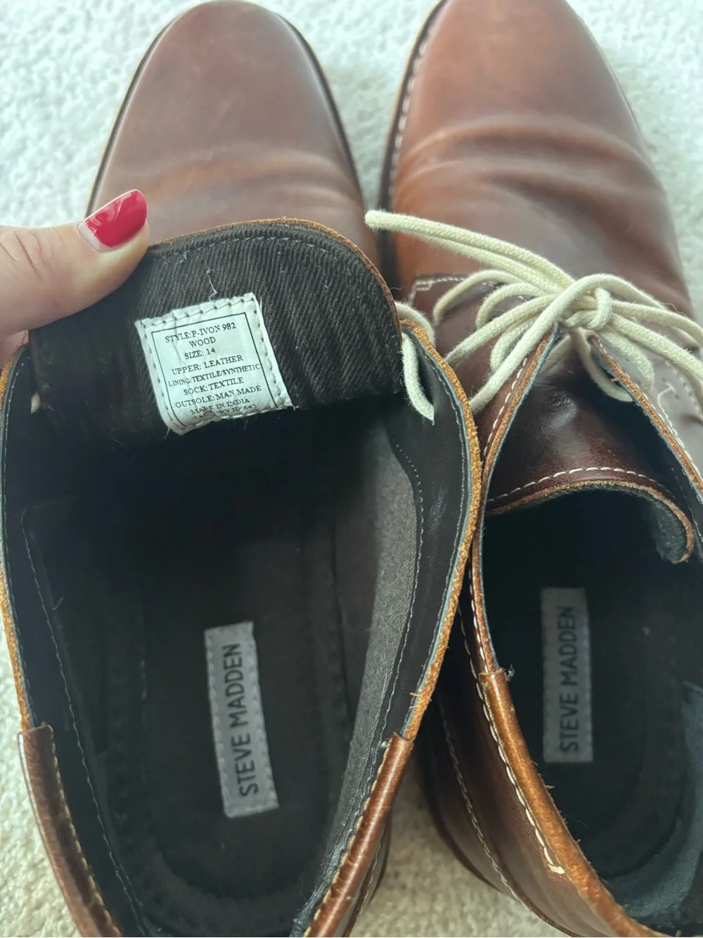 Steve Madden Men's Brown Leather Chukka Boots with Tan Laces